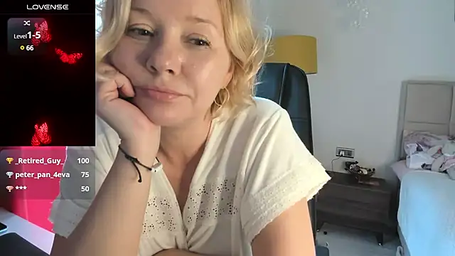 Colette  1977 online show from 03/13/25, 09:32