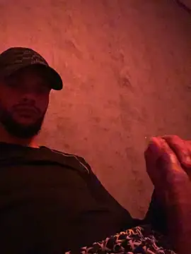 Snapshot of Lionayowe chatting on 03/12/26, 10:16 Lionayowe online show from 03/12/26, 10:16