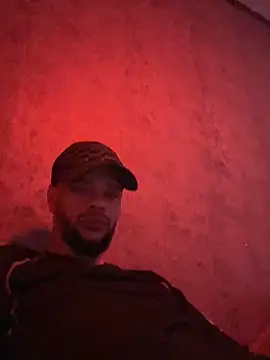 Snapshot of Lionayowe chatting on 03/14/26, 02:11 Lionayowe online show from 03/14/26, 02:11