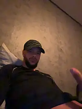 Snapshot of Lionayowe chatting on 03/17/26, 09:29 Lionayowe online show from 03/17/26, 09:29