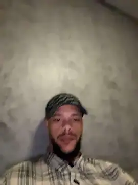 Snapshot of Lionayowe chatting on 04/09/26, 06:46 Lionayowe online show from 04/09/26, 06:46