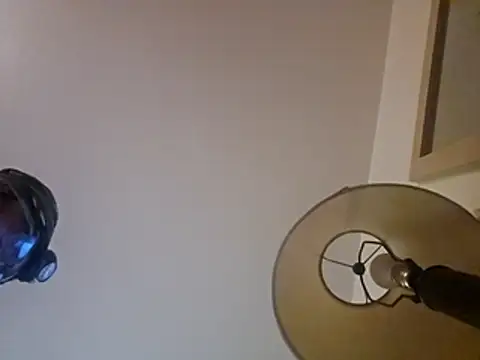 Snapshot of Rastaasian chatting on 12/05/25, 09:18 Rastaasian online show from 12/05/25, 09:18