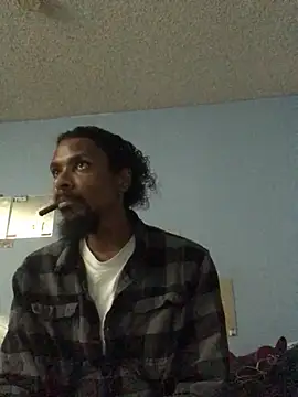 Snapshot of iAmNukka187 chatting on 02/18/25, 07:32 iAmNukka187 online show from 02/18/25, 07:32