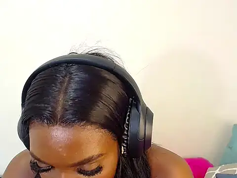 LuciousLips96 online show from 03/22/25, 01:30