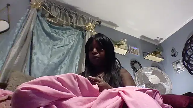 msdeedee online show from 12/18/25, 02:01