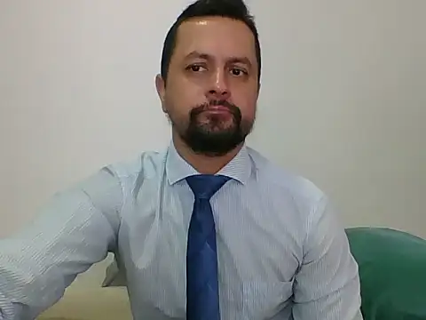 Snapshot of TRIISTAN_KING10 chatting on 04/08/26, 03:12 TRIISTAN KING10 online show from 04/08/26, 03:12