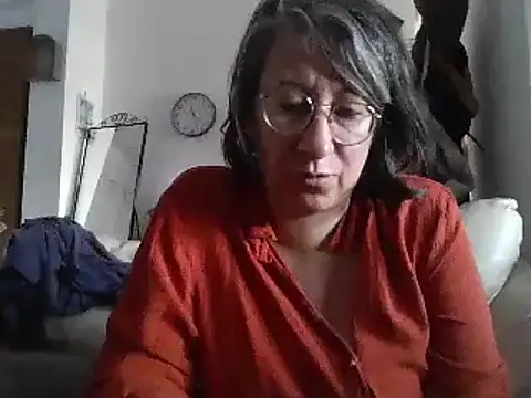 Snapshot of milkarock chatting on 01/30/25, 10:29 milkarock online show from 01/30/25, 10:29