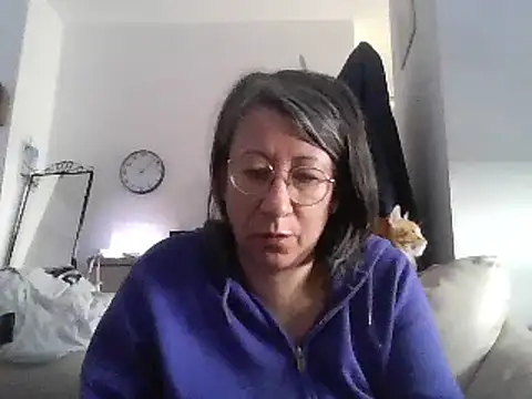 Snapshot of milkarock chatting on 02/28/25, 10:09 milkarock online show from 02/28/25, 10:09