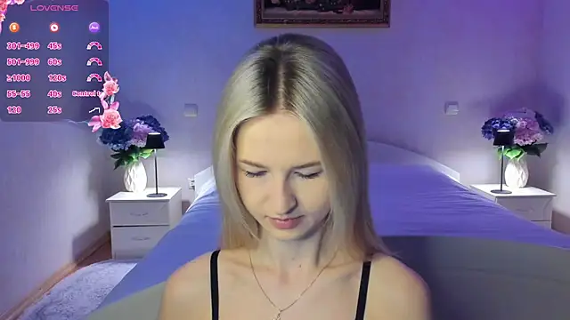 Snapshot of AnnaCarrera chatting on 02/18/26, 07:54 AnnaCarrera online show from 02/18/26, 07:54