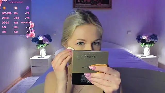 Snapshot of AnnaCarrera chatting on 02/23/26, 08:28 AnnaCarrera online show from 02/23/26, 08:28