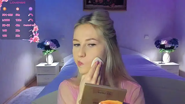 Snapshot of AnnaCarrera chatting on 02/25/26, 09:13 AnnaCarrera online show from 02/25/26, 09:13