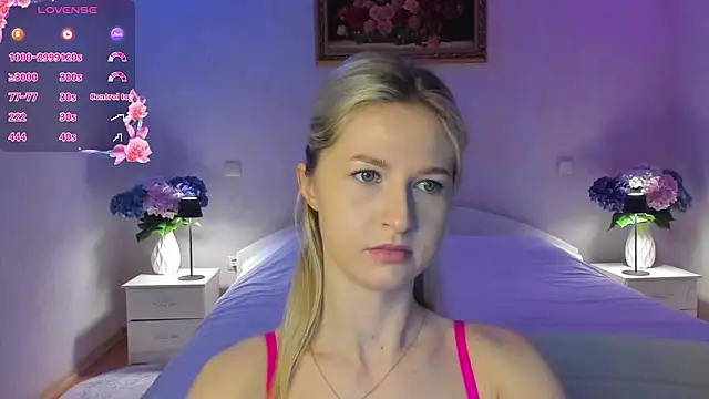 Snapshot of AnnaCarrera chatting on 03/15/26, 09:43 AnnaCarrera online show from 03/15/26, 09:43