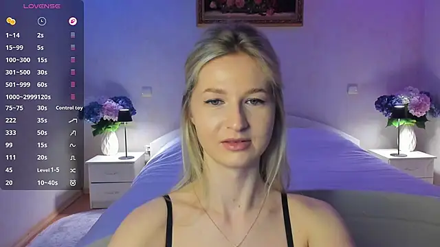 Snapshot of AnnaCarrera chatting on 03/20/26, 08:35 AnnaCarrera online show from 03/20/26, 08:35