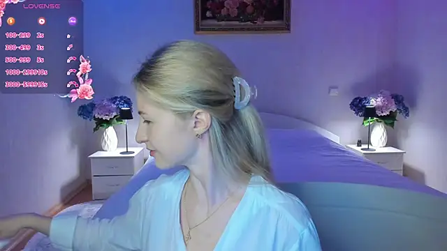 Snapshot of AnnaCarrera chatting on 04/08/26, 08:53 AnnaCarrera online show from 04/08/26, 08:53