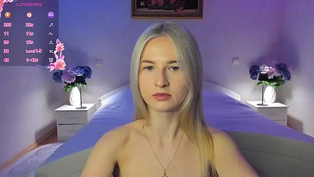 Snapshot of AnnaCarrera chatting on 04/21/26, 08:34 AnnaCarrera online show from 04/21/26, 08:34