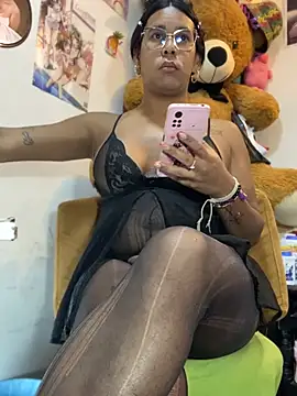 Snapshot of GoddessAlix chatting on 07/15/26, 02:55 GoddessAlix online show from 07/15/26, 02:55