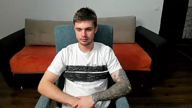 maks wolfis online show from 12/09/24, 12:23