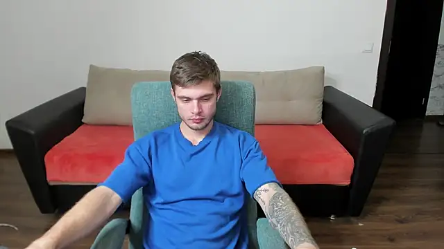 maks wolfis online show from 01/05/25, 06:56