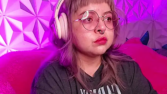 Satyn doll online show from 11/07/25, 12:10