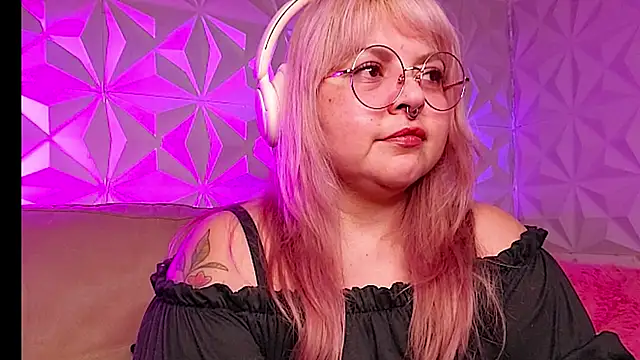 Satyn doll online show from 02/08/26, 02:15