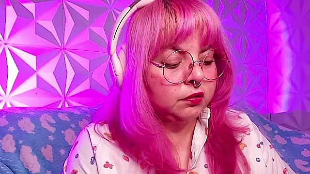 Satyn doll online show from 02/17/26, 01:24