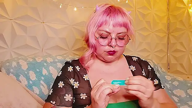 Satyn doll online show from 05/28/26, 01:36