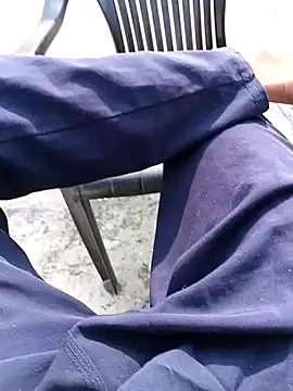 Snapshot of indianguy21 chatting on 02/01/25, 05:49 indianguy21 online show from 02/01/25, 05:49