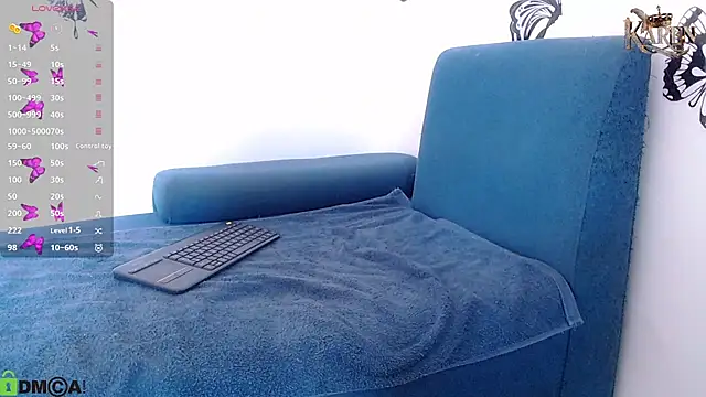 karen sofia  online show from 02/11/26, 08:25