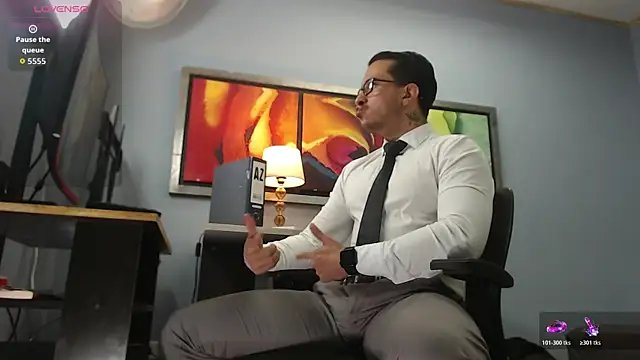 Snapshot of randyluke chatting on 02/19/26, 01:18 randyluke online show from 02/19/26, 01:18