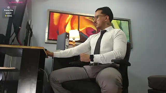 Snapshot of randyluke chatting on 02/23/26, 06:49 randyluke online show from 02/23/26, 06:49