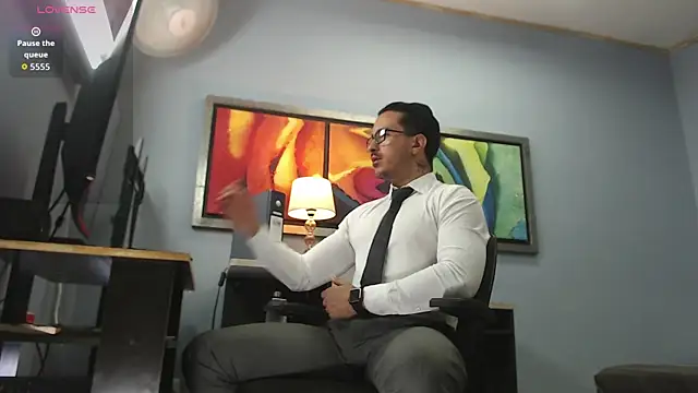 Snapshot of randyluke chatting on 03/12/26, 07:31 randyluke online show from 03/12/26, 07:31