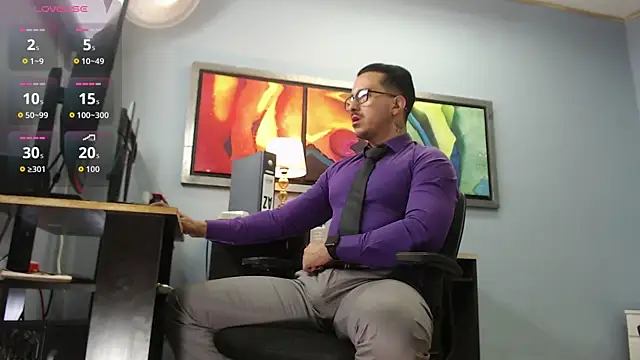 Snapshot of randyluke chatting on 03/22/26, 12:30 randyluke online show from 03/22/26, 12:30