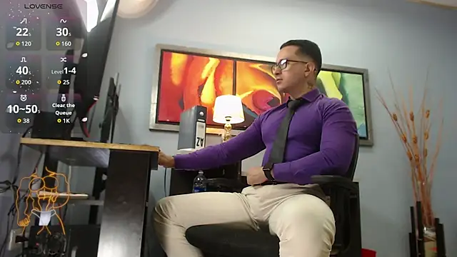 Snapshot of randyluke chatting on 03/29/26, 12:16 randyluke online show from 03/29/26, 12:16