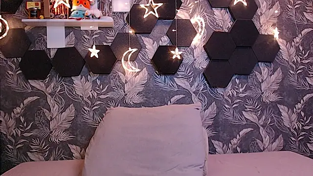 Snapshot of ChiooMia chatting on 03/13/26, 03:46 ChiooMia online show from 03/13/26, 03:46