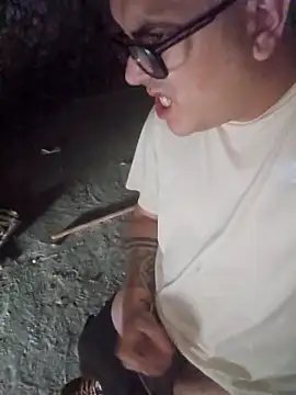 Alex3009 online show from 09/28/25, 04:56