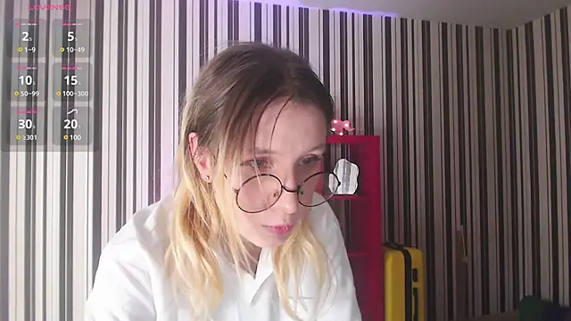  Hanna Moon  online show from 12/11/24, 07:42