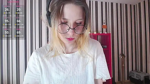  Hanna Moon  online show from 01/22/25, 09:24