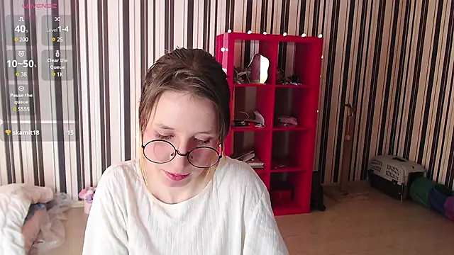  Hanna Moon  online show from 02/16/25, 07:48