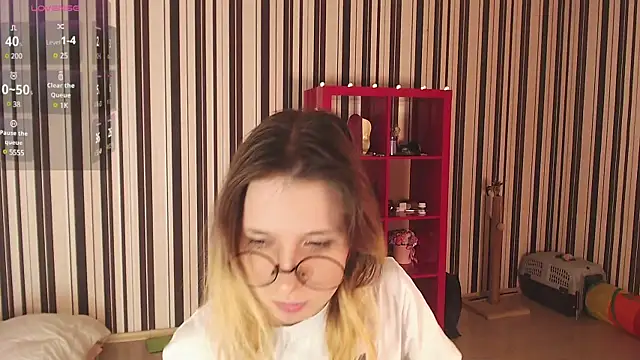  Hanna Moon  online show from 02/28/25, 07:05