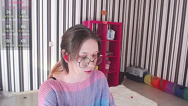  Hanna Moon  online show from 03/19/25, 07:51