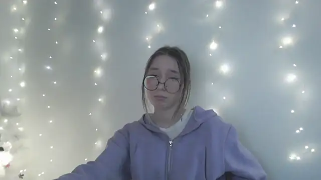  Hanna Moon  online show from 01/10/26, 09:22