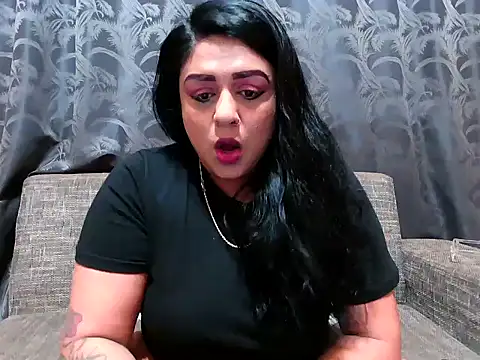 Snapshot of indianishkq7 chatting on 12/08/24, 03:24 indianishkq7 online show from 12/08/24, 03:24