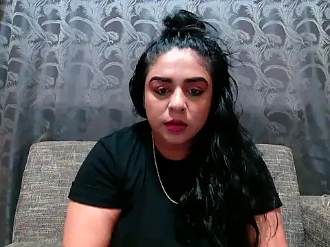 Snapshot of indianishkq7 chatting on 12/14/24, 01:16 indianishkq7 online show from 12/14/24, 01:16