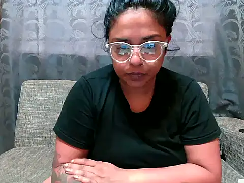 Snapshot of indianishkq7 chatting on 12/28/24, 08:16 indianishkq7 online show from 12/28/24, 08:16