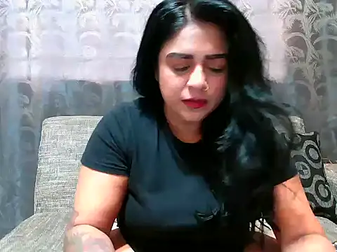 Snapshot of indianishkq7 chatting on 03/04/25, 07:30 indianishkq7 online show from 03/04/25, 07:30