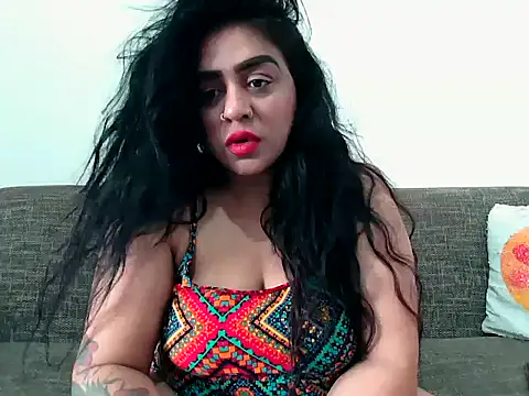 Snapshot of indianishkq7 chatting on 10/12/25, 09:52 indianishkq7 online show from 10/12/25, 09:52