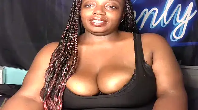 Snapshot of Cookie1019 chatting on 02/16/25, 05:37 Cookie1019 online show from 02/16/25, 05:37