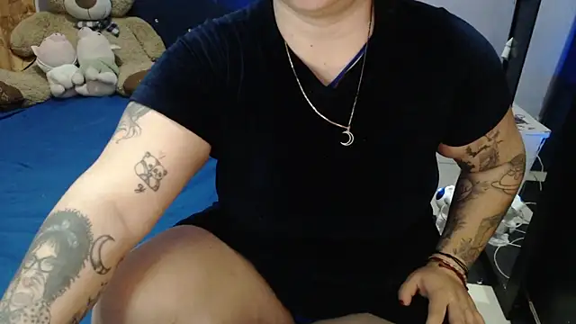 ANGELIQUE KLANE online show from 12/02/25, 11:48