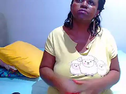 Snapshot of BootyliciousAssxxx chatting on 03/22/25, 07:42 BootyliciousAssxxx online show from 03/22/25, 07:42