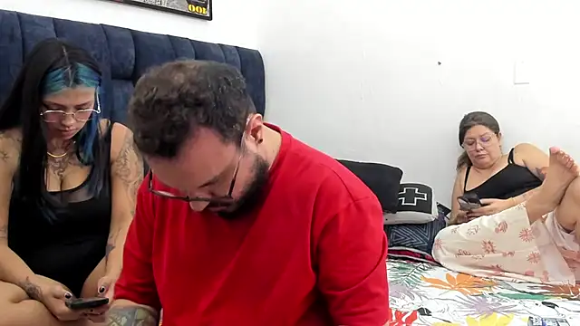 sgmr online show from 10/25/25, 02:35